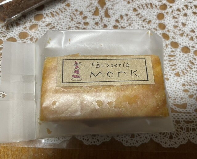 パティスリー モンク（patisserie monk） - 塩釜（ケーキ）の写真