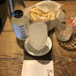 麹町いづみや しろ - 天の戸 SILKY 絹にごり白麹 特別純米スパークリング生酒