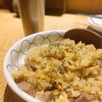 たけとら - 鉄板焼屋さん風 ガーリックチャーハン