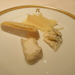 アピシウス - チーズ４種