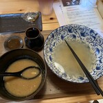 自家製餃子 まるぎょう - 魚介豚骨中太大盛900円餃子300円