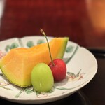 壽山 - 夕張メロン、シャインマスカット、紅秀峰