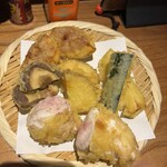 和呑旬 通木 - 天ぷら盛り合わせ