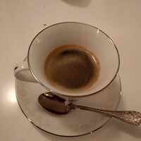 シェ トモ - 