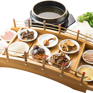 国産米粉使用◆雲南で長く親しまれてきた伝統料理「雲南米線」