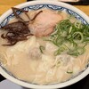 由丸 - 博多らーめん 由丸 茅場町店 わんたん麺 税込950円