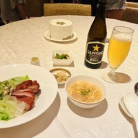 筑紫樓 銀座店 - シュウメイ飯一式  ビールはグラス半分になると、注いで下さいます♪