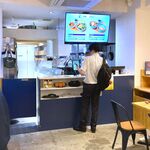 HIGH FIVE SALAD - 店内　2024.7.9