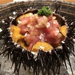 寿司栄 - 紫雲丹と中落ち