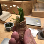 寿司栄 - トロ炙り