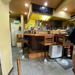 富士 - 一人客はカウンター席に案内されます