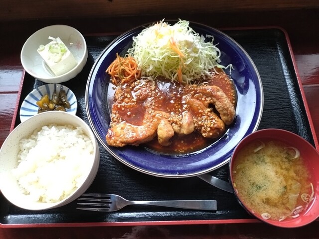 食の茶屋 つくし - 東大崎（食堂）の写真