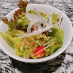 焼肉 宮中 - サラダ