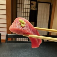 日本料理　　銀扇 - ほら、いいでしょ♪海玄さんとは違う、落ち着いた佇まい。ねぇ、食べたいでしょ、うふふ、って感じ。
