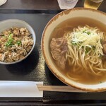 首里うかじ うかじそば - 