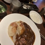 百華 - 海老チリ、和牛頬肉煮込み、ライス、小ライスのオーダーで4,500円はしなかった