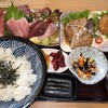 勝浦港 市場食堂 勝喰