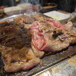 焼肉一心たん助 旦 - 