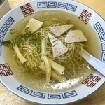 上海軒 - この見た目で冷たい中華そば