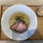 宍道湖しじみ中華蕎麦 琥珀 東京本店 - 