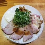 ラーメン巌哲 - 