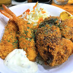 須賀乃湯 - チーズメンチ＆エビフライ（480円）
