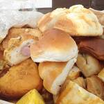 新橋ベーカリー 新堀店 - 食べ放題コーナーのパン