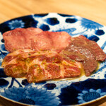 焼肉 うしみつ一門 - 塩焼物 厳選タン　～檸檬～ 厳選タン下　～ネギだれ～ サガリ ～自家製塩もみダレ～