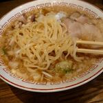 喜多方食堂 麺や 玄 - 醤油らーめん（近影）