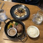 ビストロ チムニー - 『スキレットハンバーグ(ジャポネソース)＆ライス』と『国産牛と茄子のボロネーゼ』