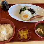 ジョイフル - 料理写真:目玉焼き朝食399円