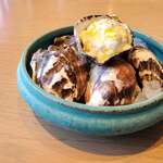 sio AOYAMA - 生牡蠣とサワークリーム レモンのグラニテ添え①