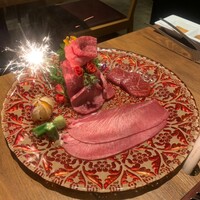 焼肉 うしみつ 恵比寿本店 - 