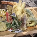 日本料理 筑膳 - 天麩羅は種類豊富です✨