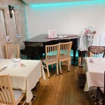 味館トライアングル - 店内