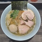 らぁめん 涼虎 - らぁめん涼虎（塩）＋味玉