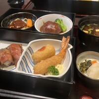 赤坂 津つ井 総本店 - 