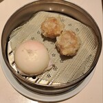 謝甜記 貮号店 - 小肉包子とシューマイ