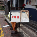 STRAIGHT COFFEE & SANDWICH - 
