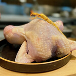 銀座 大石 - 大山鶏。 朝鮮人参がここまで香ります。 この組み合わせを見ると、料理はアレしかないですが、ここフレンチだけど。