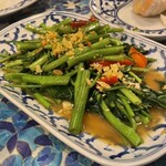 ガイヤーン・クンミー - 