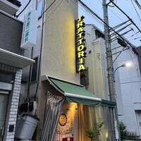 トラットリア ラ タルタルギーナ - 住宅街に突然現れます