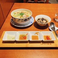 老四川 飄香小院 - 