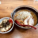 みそまる麺次郎 - 【大盛】柴田玄米味噌らーめん&チャーマヨ丼