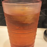 蒙古タンメン中本 - クーポンのサービスウーロン茶