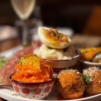 パージナ イタリアン ファイアワークス プラス カフェ ～薪焼きイタリアンとワイン～ - 