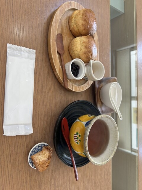 つる徳 パンカフェＪＵＪU（ジュジュ） - 南長井（カフェ）の写真