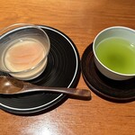 鉄板焼 濠 - 水菓子と煎茶