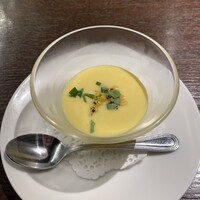 オステリア・オリエーラ - ゴールドラッシュの冷静スープ　炙り乗せ