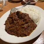 炭火焼肉ホルモン まるは - 